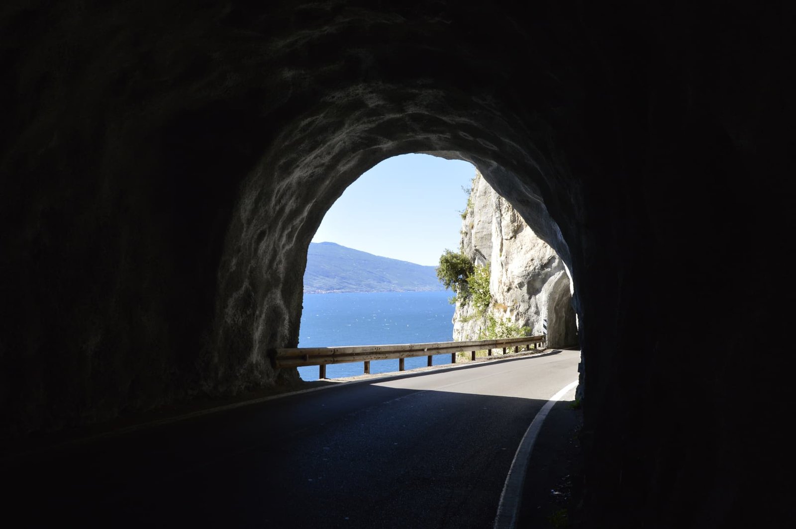 vista-lago-garda-mensione-forra
