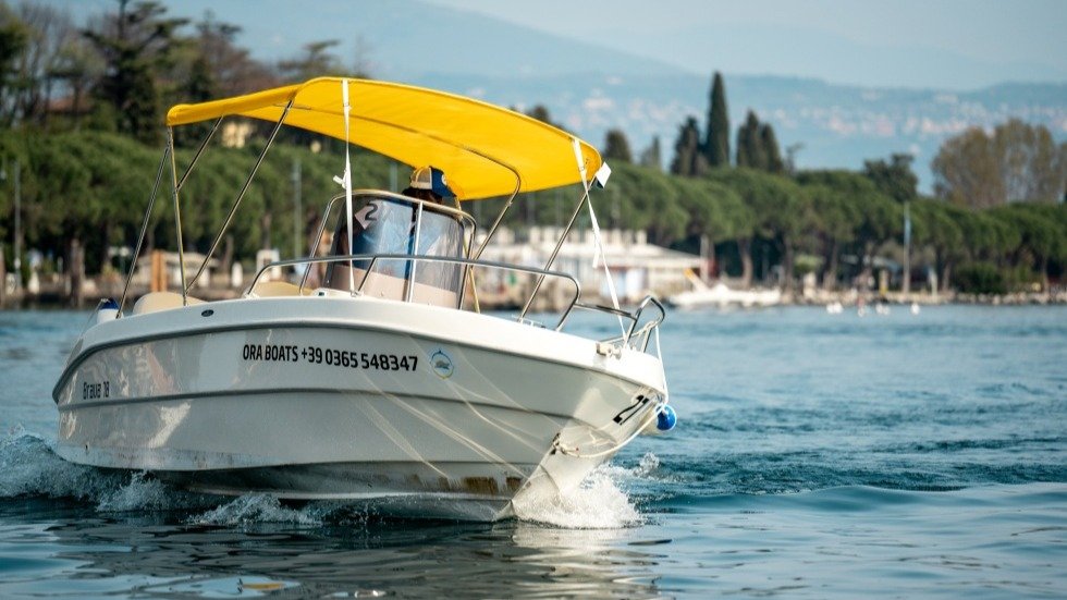 affitto-barca-lago-garda-mingolla-brava18 affitto-barca-lago-garda-mingolla-brava18