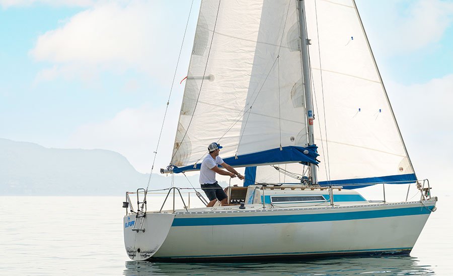 Noleggio-barche-a-vela-LagoDiGarda-5